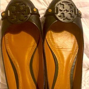 Tory Burch size 7 
Black All Leather Flats
